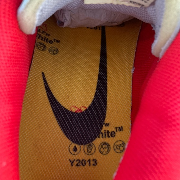 Nike off white dunks size 10.5 - Picture 6 of 10